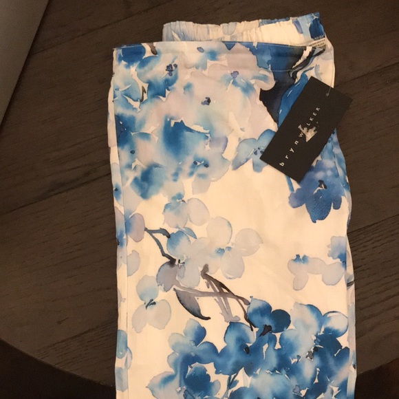 Bryn Walker Floral Print Cotton Capri Pants  Sz L , XL - Picture 4 of 4
